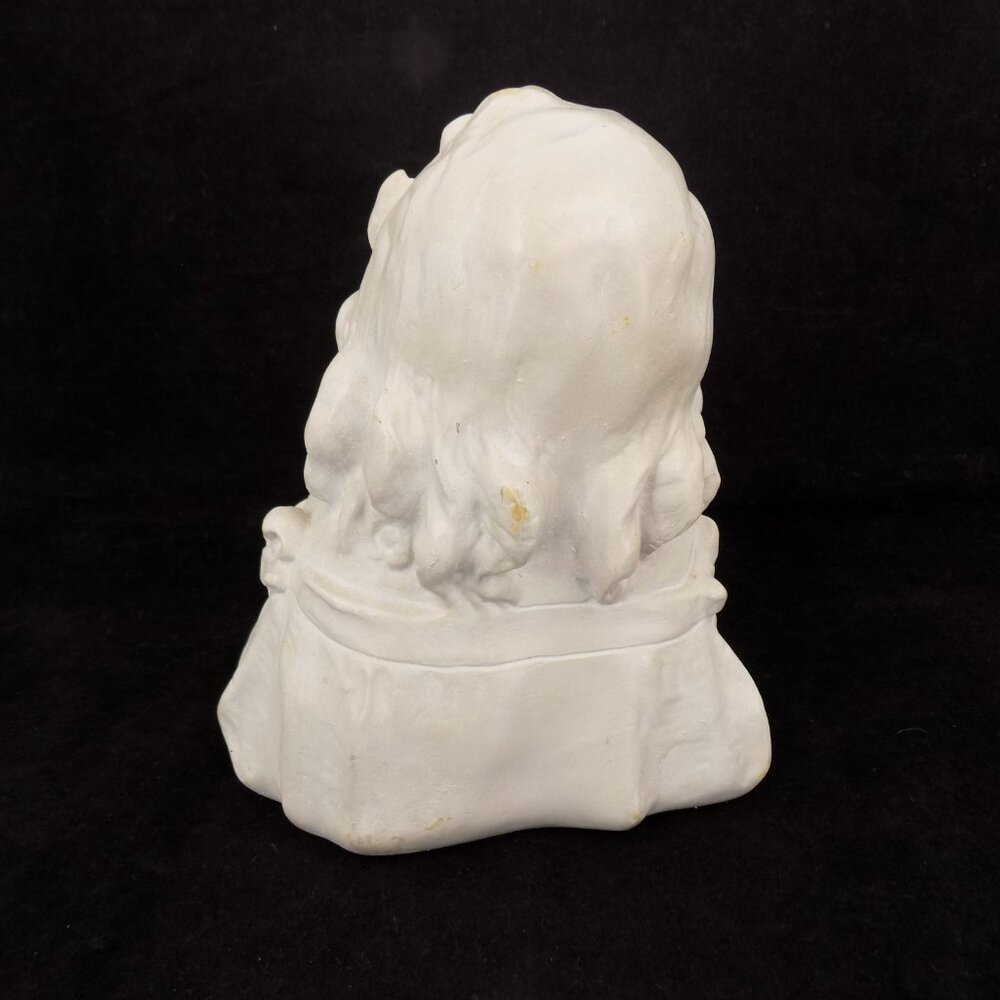 Bust Of A Young Girl On Pillow Free Standing Decoration Vintage White Heavy 6.5" - Picture 3 of 6